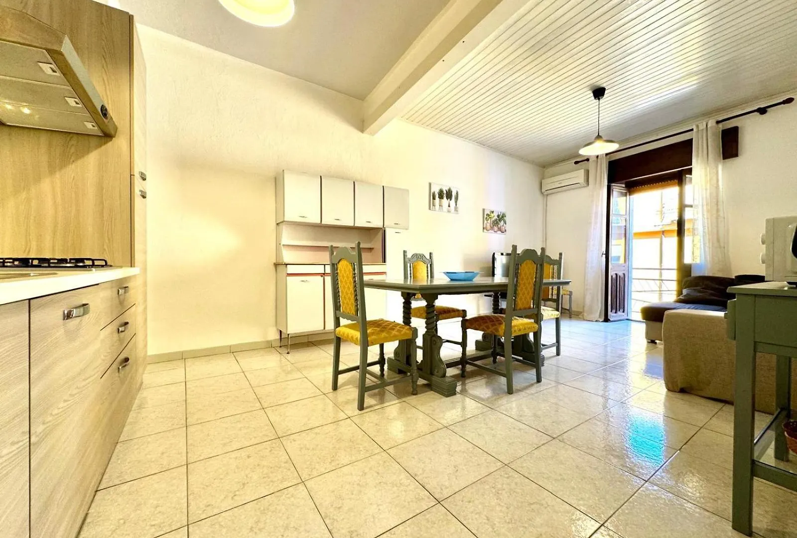 La Corte Bari Sardo Apartment